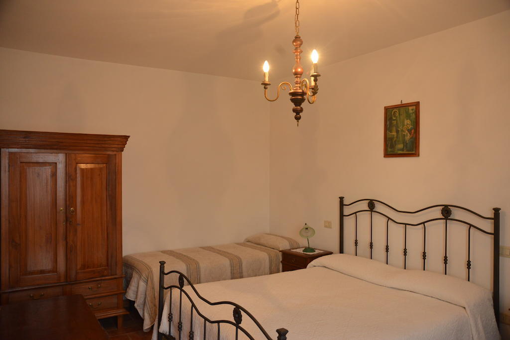 Agriturismo Antica Riserva Castiglione del Lago Pokój zdjęcie